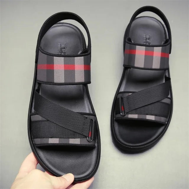 Sandália Masculina em Couro Legítimo - Magnata Glitth