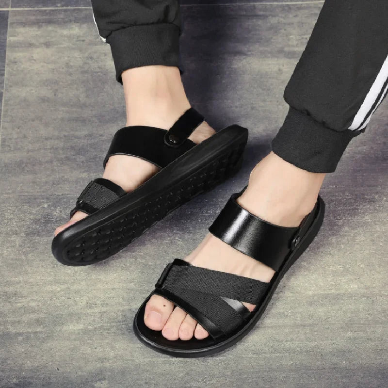 Sandália Masculina em Couro Legítimo - Magnata Glitth