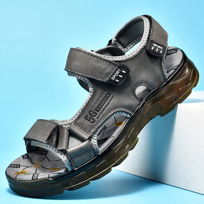 Sandália Masculina em Couro Legítimo - Magnata Trattes